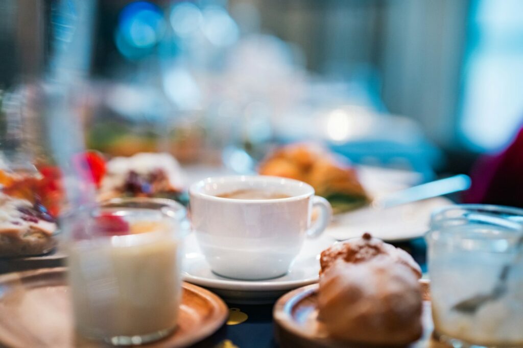 A set banquet table before a morning event